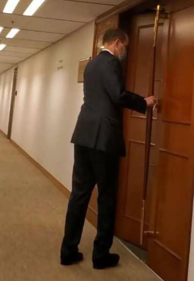 香港“公民党”勾结境外势力实锤？丨香港一日