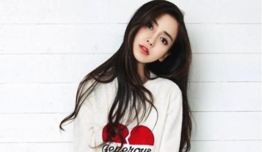 明星的腰围有多惊人？lisa腰围只有51，白敬亭的腰围堪比女明星