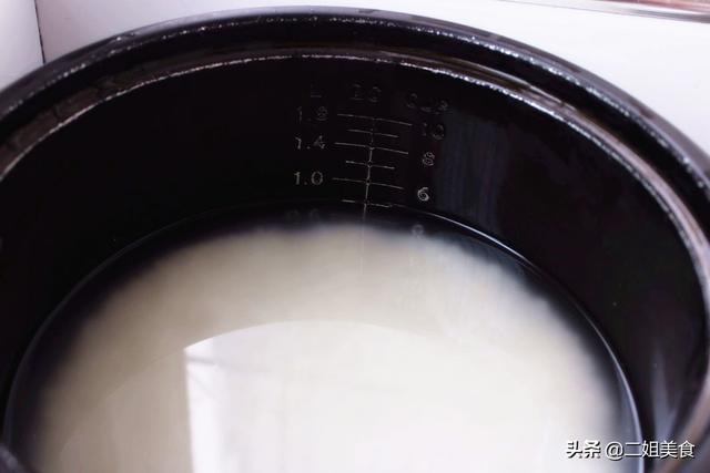 蒸米饭，冷水放大米是错的！大厨：知道这3点，米饭更加香软可口