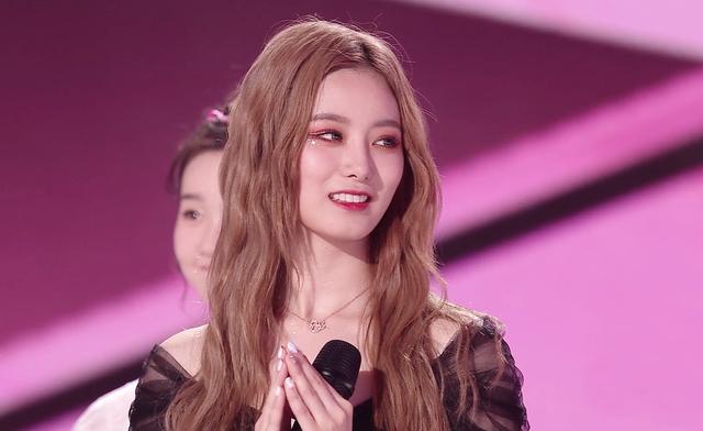 硬糖少女303成团，希林C位张艺凡卡7，合唱团缺舞