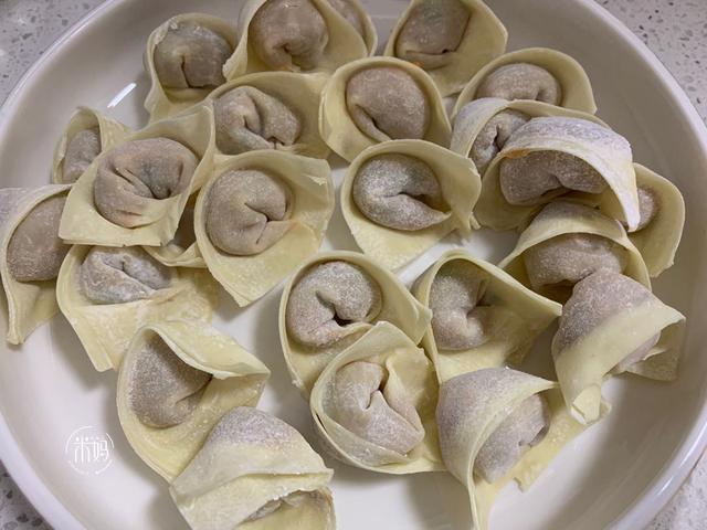 最近孩子迷上这美味，早餐宵夜都要吃，10分钟就出锅，真香