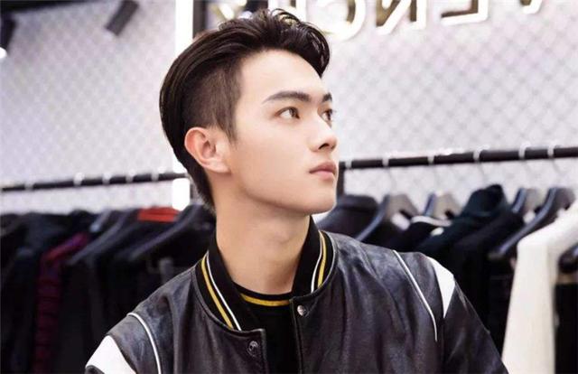 腾讯再添一部爆款剧，男主许凯让人满意，看到女主后：我心动了