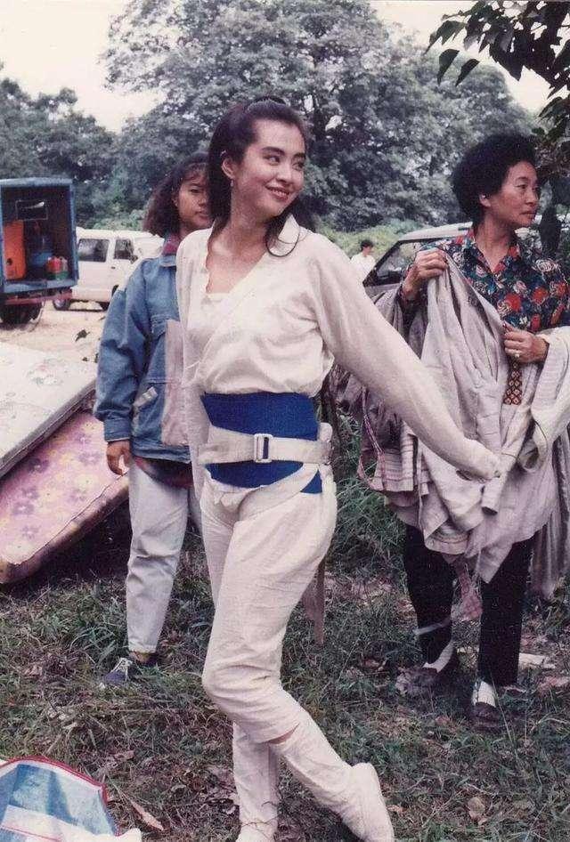 这些难得一见的片场照，保证有一大半你没见过