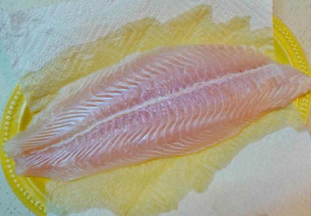 龙利鱼巴沙鱼谁更适合健身者？五款低脂无刺鱼肉食谱，脂肪仅0.8%