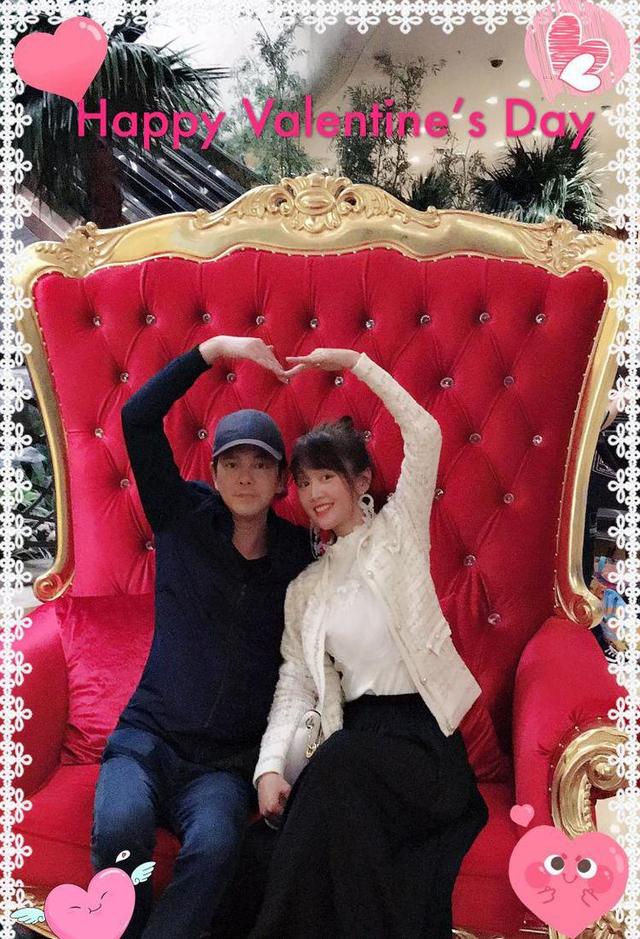 祝英台嫁给了马文才，如今一家三口幸福美满，夫妻俩依旧年轻