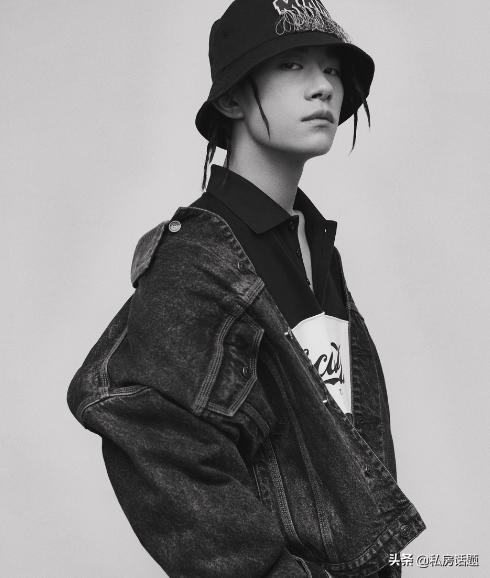 易烊千玺，一个被娱乐圈宠爱的人，你喜欢吗？