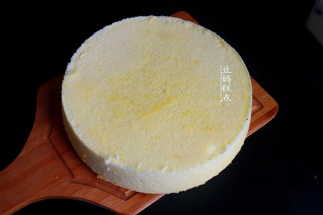 这个蛋糕方子，我家隔3差5做，当早餐太赞了，入口又软又润