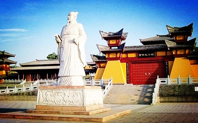 管仲有一条毒计，兵不血刃打垮一国，如今却成