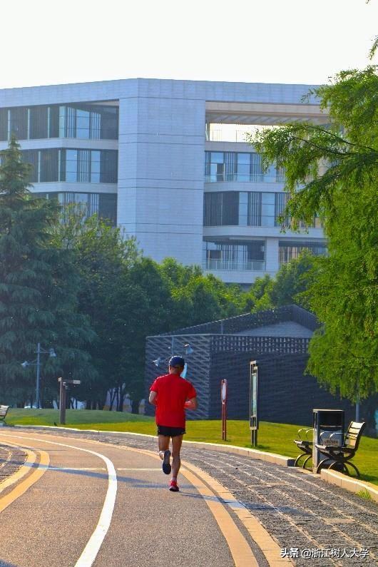 学会这些技巧，你也能拍出令人羡慕的“大片”