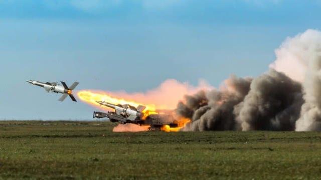 无法激活S-400，为弥补防空弱点，土耳其秘密从乌