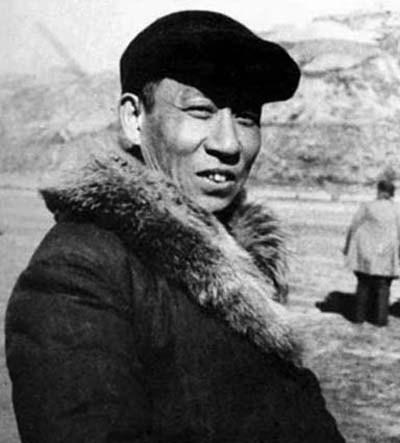 刘少奇曾在东北被捕，周恩来全力营救，结果虚