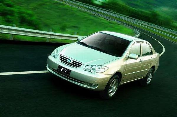 “我买了辆蔚来，却不敢发朋友圈……”