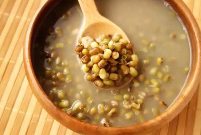 热热热！广东人用来续命的绿豆汤，竟然不能铁锅熬？