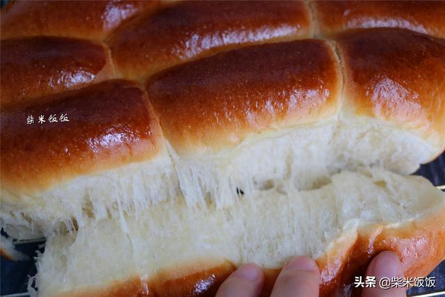 ​做面包，用它和面，面包柔软拉丝，放3天也不硬，比买的好吃