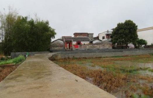 广东云浮出名了，拥有全国重点保护文物，距今已有上千年