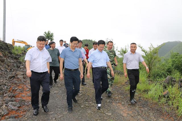 通山县孟垅村脱贫巩固提升工作获省市场监管局肯定