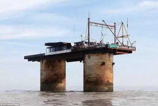 大海中新出现的岛屿归谁？无主领土如何处理？