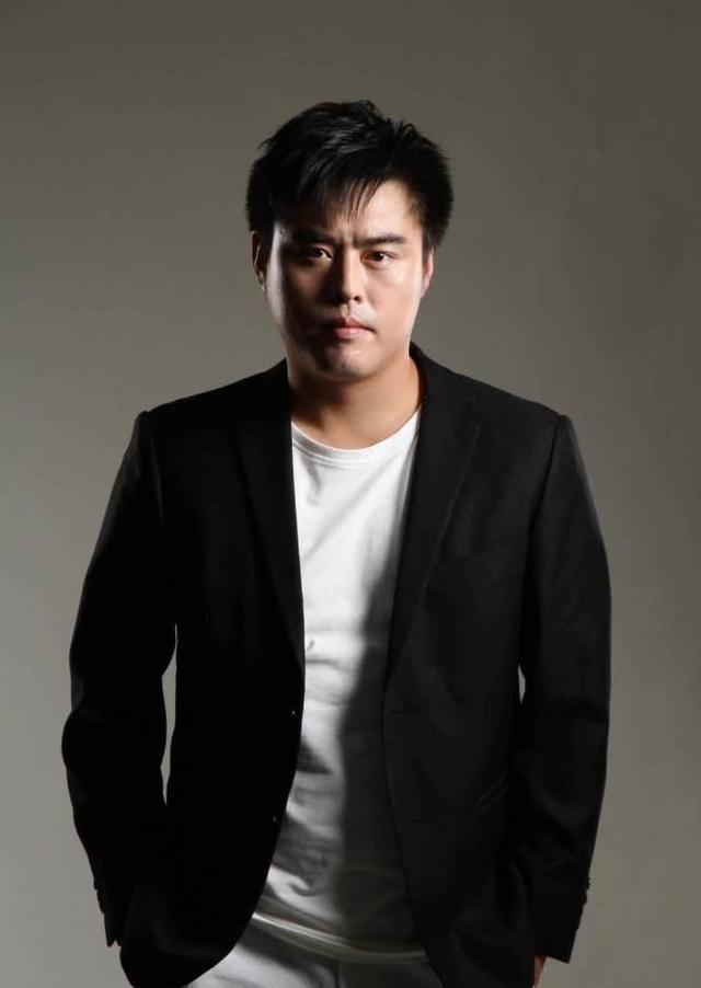 《战狼》85后副导演魏杰强迫女子被判4年，辩称是对方主动扒裤子