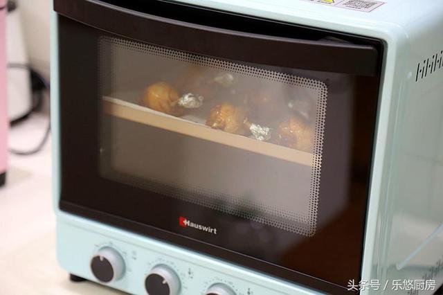 不用开火，几步做出的鸡肉，好吃到想舔手指，关键就是那碗料汁