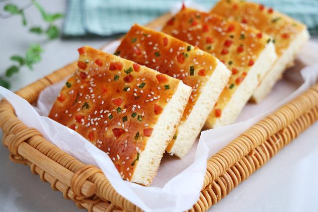 早餐别吃油条，赶紧试试这个，无油无水，葱香十足，吃一次就上瘾