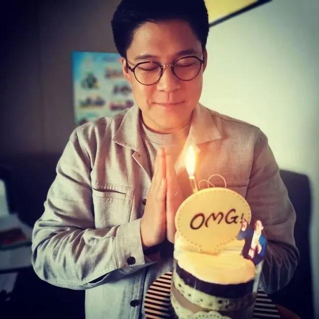 霍启刚一有时间就与郭晶晶腻在一起 难怪婚后两