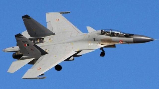 苏35又被歼10击败了，这次连带歼16也折戟，国产机为何如此强悍？