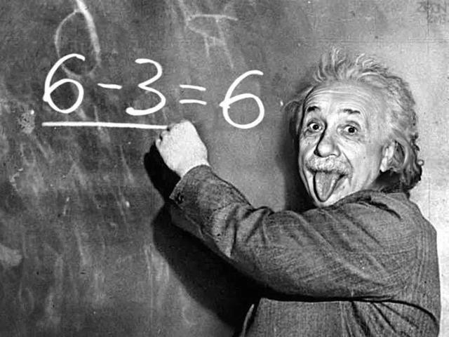 爱因斯坦有原子弹，霍金有黑洞，同一级别的杨振宁有什么贡献？