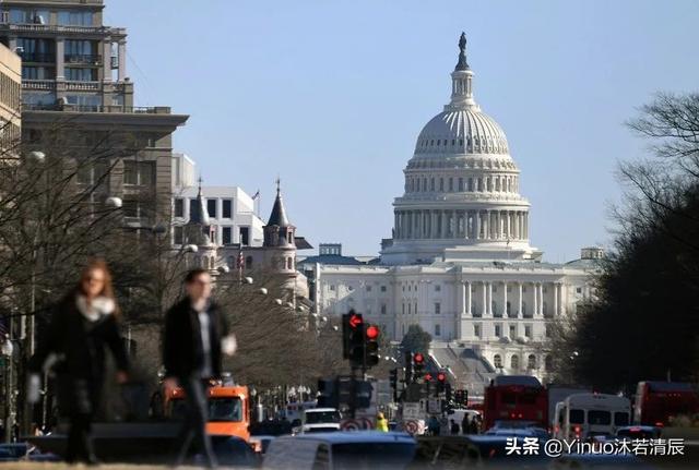 美国局势再升级，国内又出大乱子，民众紧急撤