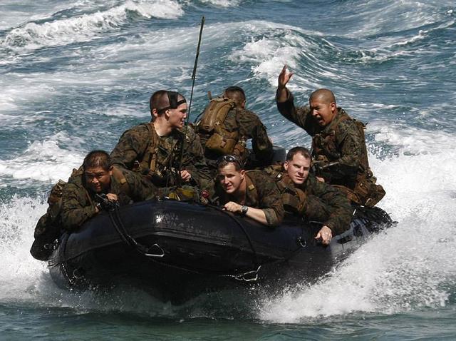 美国同意向菲律宾出售武直，菲防长：超出了预算，没钱购买