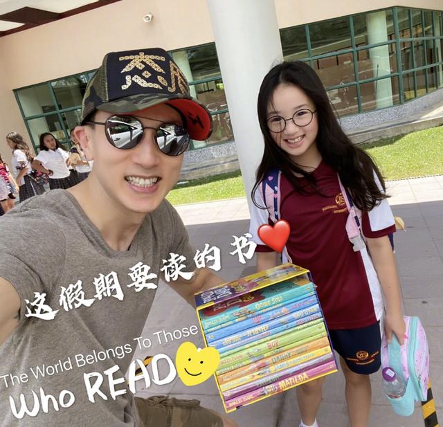 NeiNei在自家办泳池趴，吴尊怕儿媳将来不愿和自己住，Max有妙招