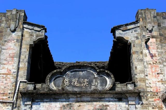 《奔跑吧》又翻红，新挖到的宝藏旅行地好吃好