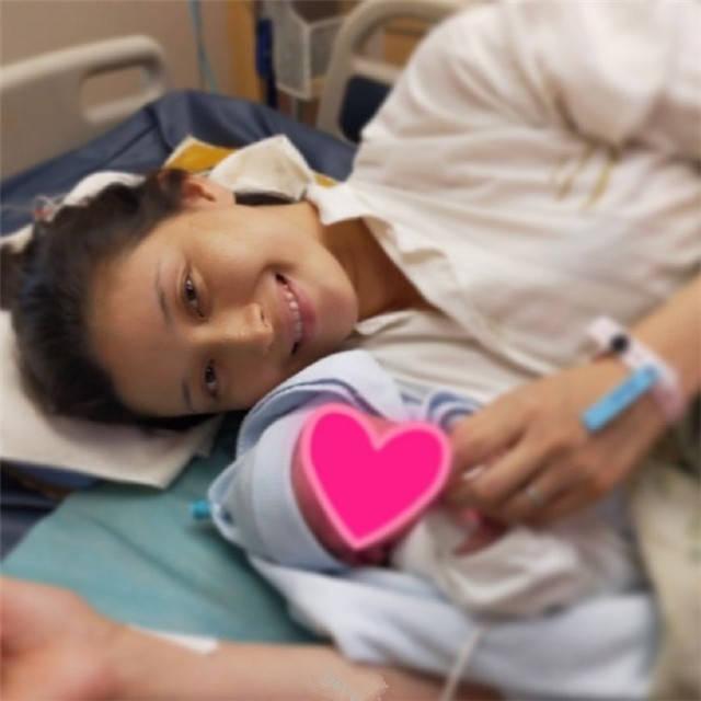 35岁女星宣布生子喜讯，年前才结婚，曾出演《唐