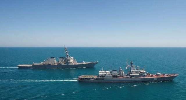 美国调转枪口，联合6000大军整装待发，专家：疫