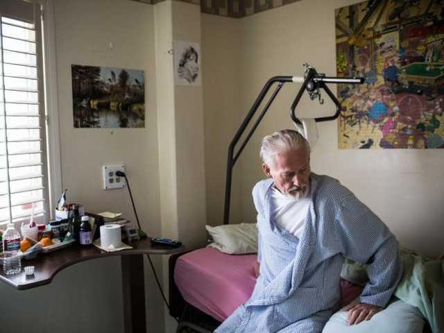 汹汹疫情当前，47岁太空军官为何离奇去世？美军