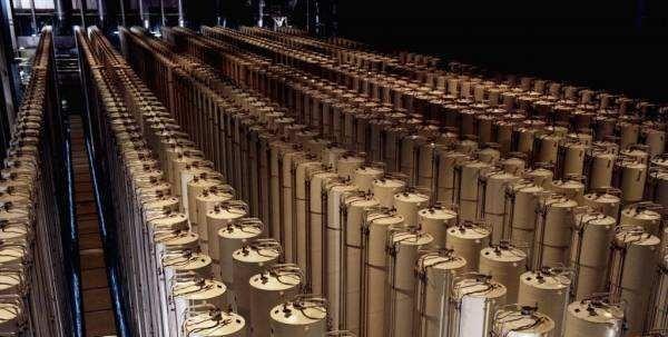 无芯之痛，荷兰阿斯麦何来自信？竟声称给我们