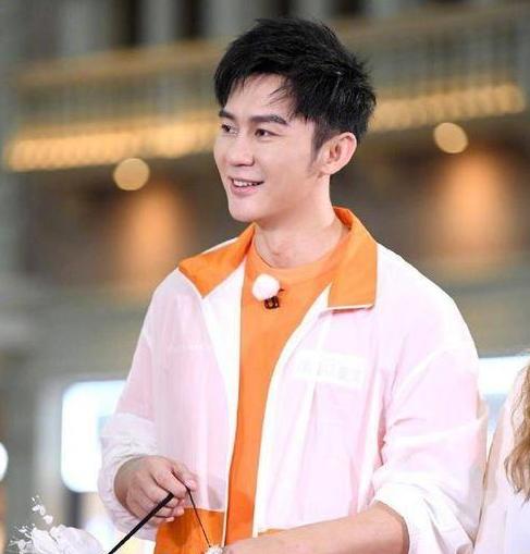 如果李晨没有和范冰冰分手，那他还可以卖一卖