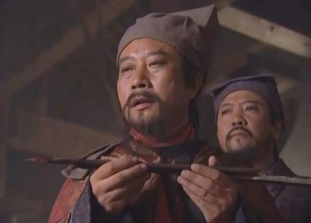 美剧都是剧中演员自己发声，国产电视剧，为什么只能别人后期配音