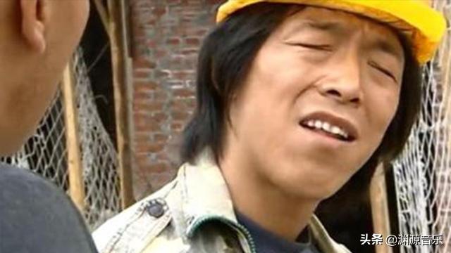 黄渤管虎15年前9.5高分作品，被下架禁播长达8年，只因太真实