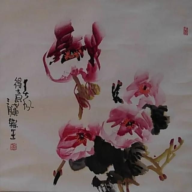 他的画引人遐想，味在笔墨之外