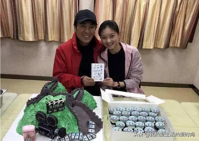 19岁的陈婷，为何会爱上50岁的张艺谋，还甘愿为他生下3个孩子？