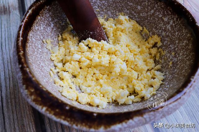 夏天，豆角学会这样做，无油无水，我家一周吃4次，比吃肉还香