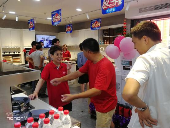 可喜可贺！苏州.美多集成灶老店新开，当天成交量高达到106单