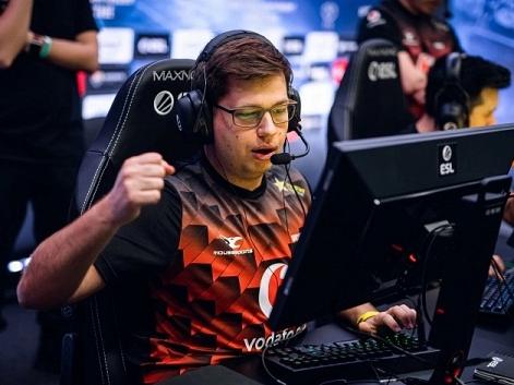 CSGO职业哥问答：Golden心里世界前五的指挥都有谁？