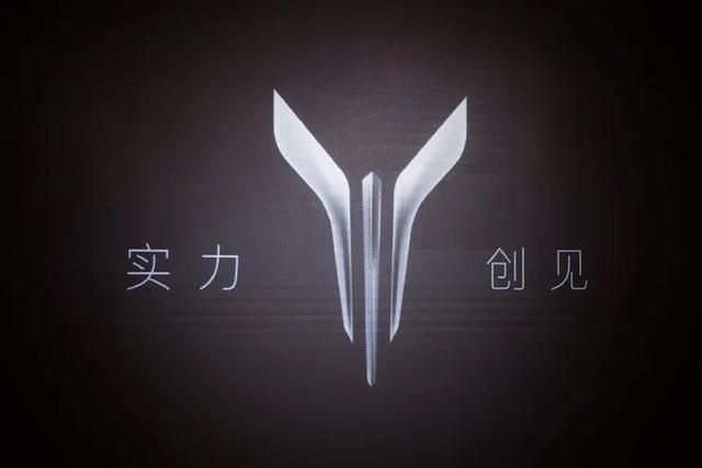 岚图“赶鸭子上架”：一汽红旗复兴提速，东风“坐不住”了