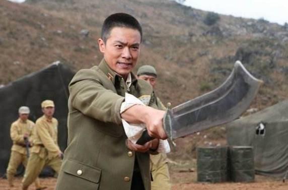 中国大刀吊打日本军刀？抗战老兵看不下去了：