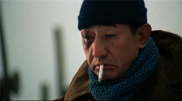 �ư���2��д������Ϸ��������û��һ��̨�ʣ������ж���һ����