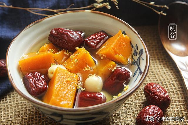 天越热这糖水越要多喝，清甜又滋润，做法简单省事，轻松度夏