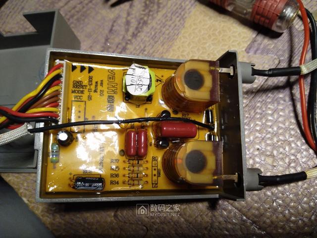 拆解DIY华帝-VATTI燃气灶，一波三折改造供电系统