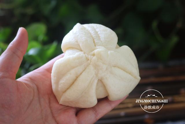 儿时最爱的糖三角的做法，不流糖不开裂，巧用筷子做出新花样