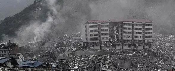 敬佩与缅怀 |5.12护士节&amp;汶川地震12周年